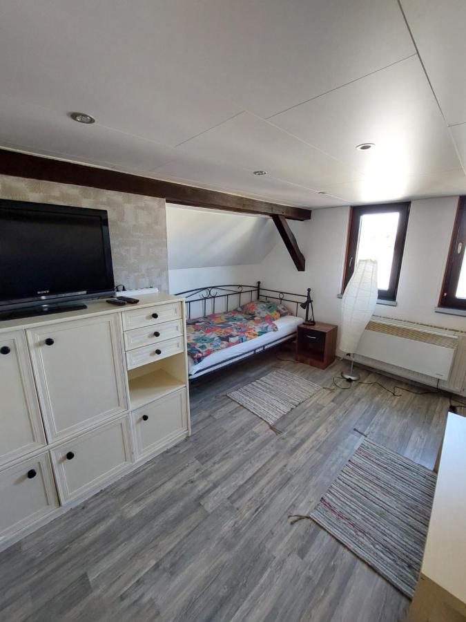 Ferienwohnungen! Kleine Bungalows Mit Terrasse! Stockhausen-Illfurth Eksteriør bilde